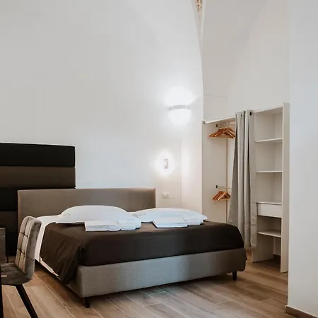 B&B Signuria Dimora Esclusiva 2*